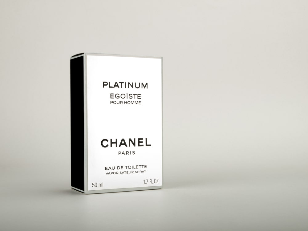 Chanel box packaging