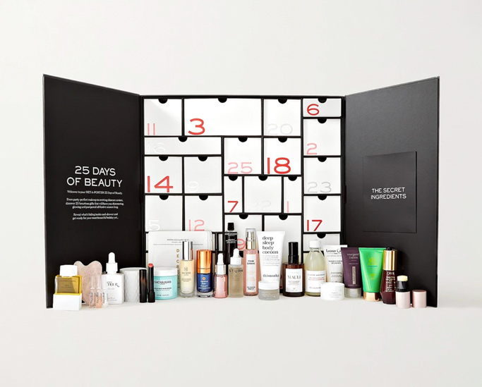 Net-a-Porter-25 Days of Beauty Advent Calendar Open